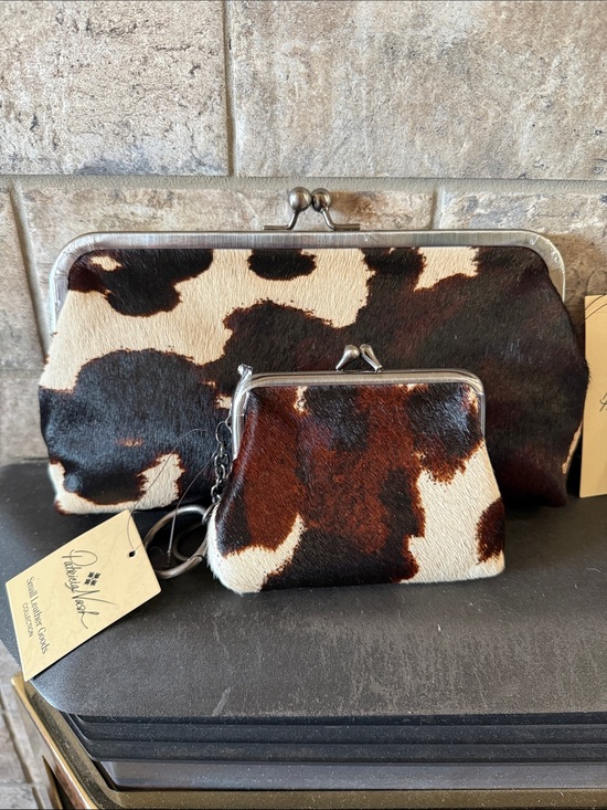 Patricia Nash Handbags - Patricia Nash Cowhide Frame Clutch / Crossbody and Coin Purse Set